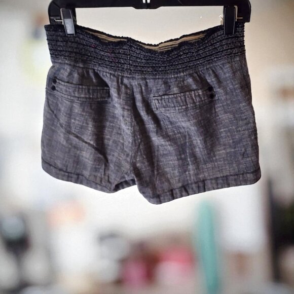Candie’s Chambray Shorts Sz 9 – Smocked Waist, Front Tie Pockets - Picture 4 of 9